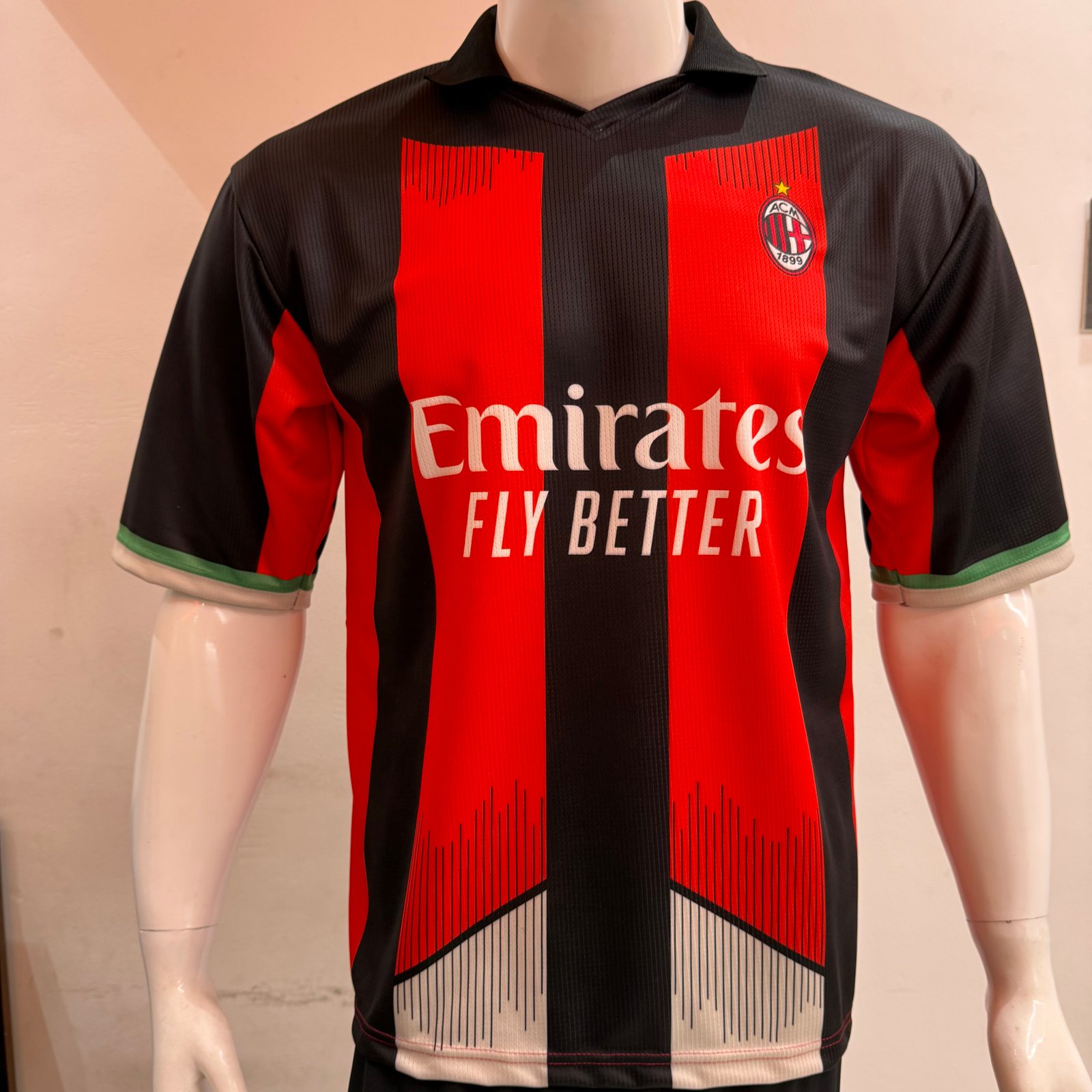 AC MILAN FIVE SLEEVE JERSEY