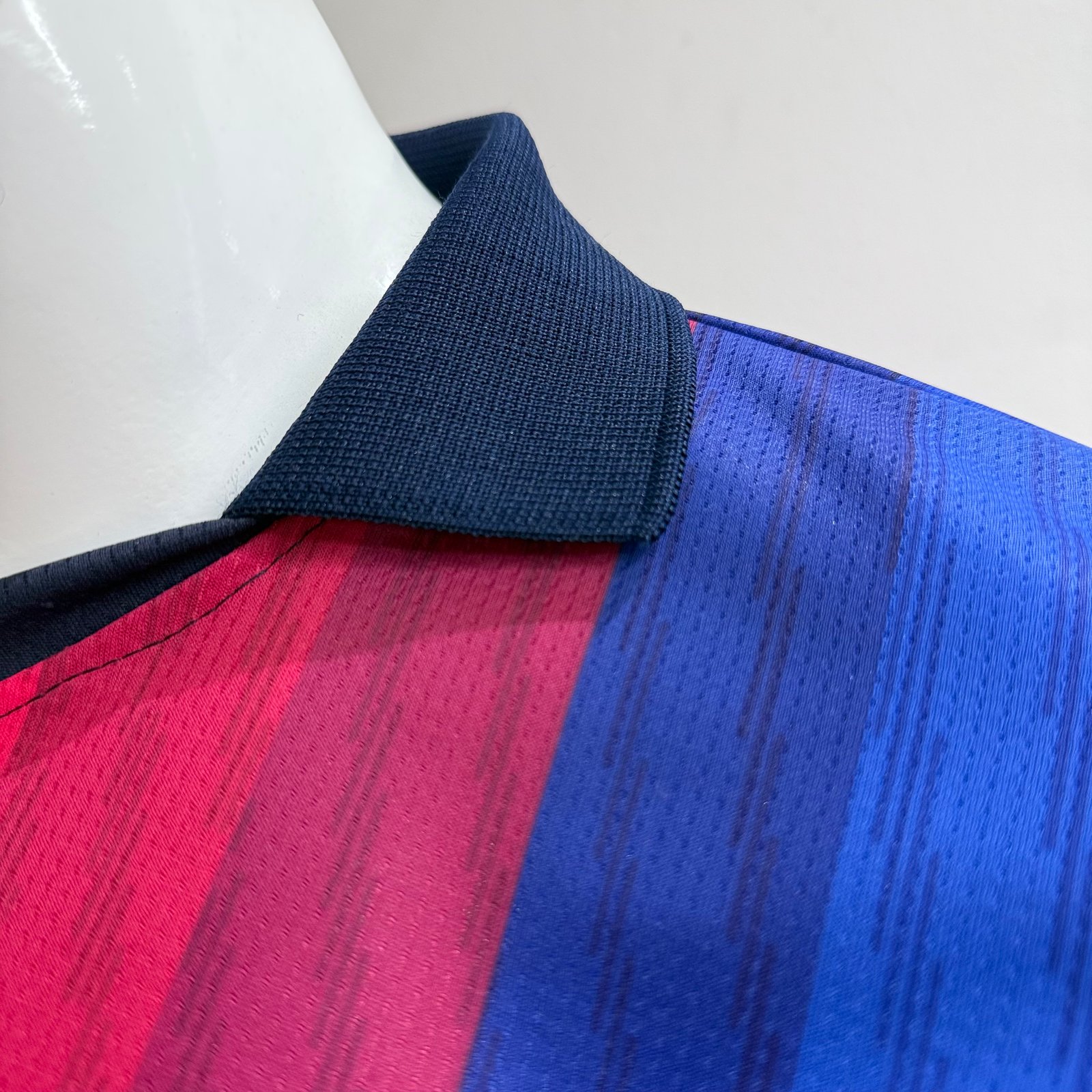 BARCELONA 2026/27 FIVE SLEEVE JERSEY Detail