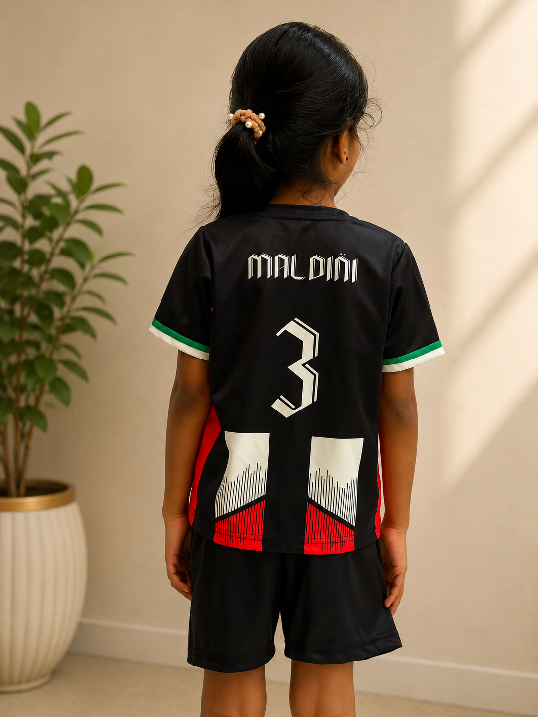AC MILAN KIDS JERSEY SET Detail
